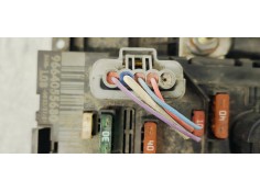 Recambio de caja reles / fusibles para citroen c4 grand picasso exclusive plus referencia OEM IAM 9664055680  