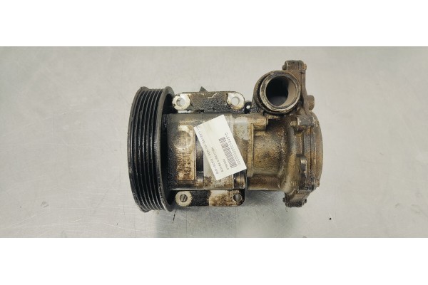 Recambio de bomba direccion para bmw serie 1 berlina (e81/e87) 116i referencia OEM IAM 6769598  