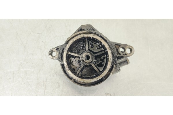 Recambio de depresor freno / bomba vacio para bmw serie 3 berlina (e46) 320d referencia OEM IAM 96110885  