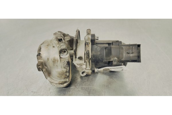 Recambio de valvula egr para citroen nemo 1.4 hdi 70 referencia OEM IAM 9673258680  