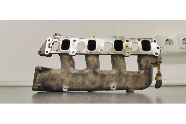 Recambio de colector admision para opel vectra c berlina comfort referencia OEM IAM 55192747  