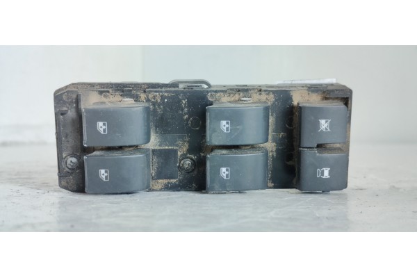 Recambio de mando elevalunas delantero izquierdo para chevrolet captiva 2.0 vcdi ltx referencia OEM IAM 202005436  