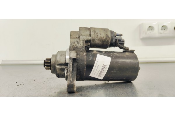 Recambio de motor arranque para seat leon (1p1) 1.9 tdi referencia OEM IAM 0001123012  