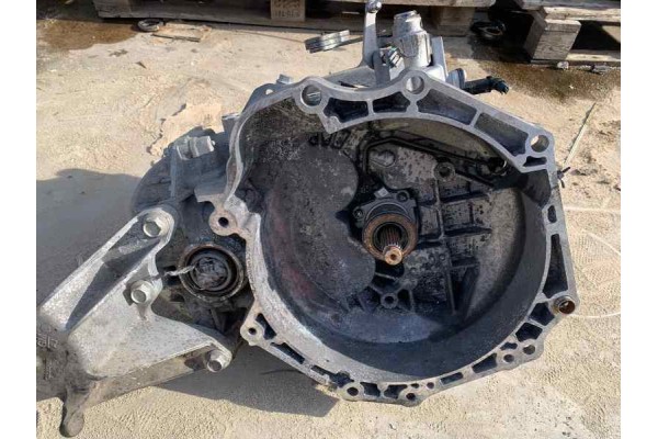 Recambio de caja cambios para opel insignia berlina 1.6 cdti 136 fap referencia OEM IAM M320MDE  
