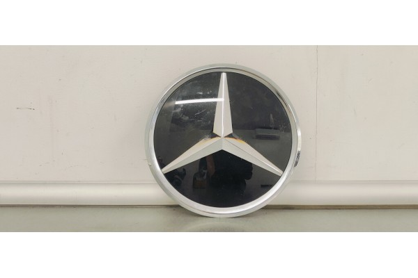 Recambio de emblema para mercedes-benz clase a (w176) 2.2cdi 136 [200] fap referencia OEM IAM A1648880411  