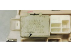 Recambio de caja reles / fusibles para toyota rav 4 (a3) 2.2 d4d 150 4x4 referencia OEM IAM 8273042350  