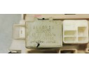 Recambio de caja reles / fusibles para toyota rav 4 (a3) 2.2 d4d 150 4x4 referencia OEM IAM 8273042350  