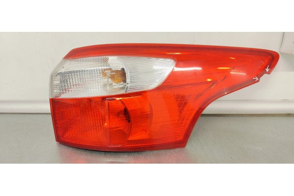 Recambio de piloto trasero derecho para ford focus lim. (cb8) referencia OEM IAM BM5113404G  