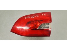 Recambio de piloto trasero derecho interior para peugeot 308 sw 1.6 hdi 120 fap referencia OEM IAM   