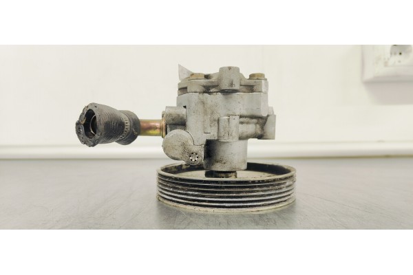 Recambio de bomba direccion para ford fiesta (cbk) fun referencia OEM IAM 2S6C3A696DB  