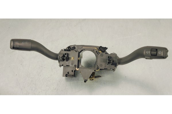 Recambio de mando multifuncion para audi a4 avant (8e) 2.0 tdi 140 referencia OEM IAM 8E0953549S  