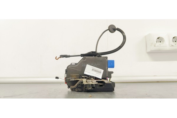 Recambio de cerradura puerta trasera derecha para volkswagen jetta (1k2) referencia OEM IAM 7L0839016  