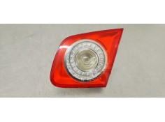 Recambio de piloto trasero derecho interior para volkswagen jetta (1k2) referencia OEM IAM 1K5945094  