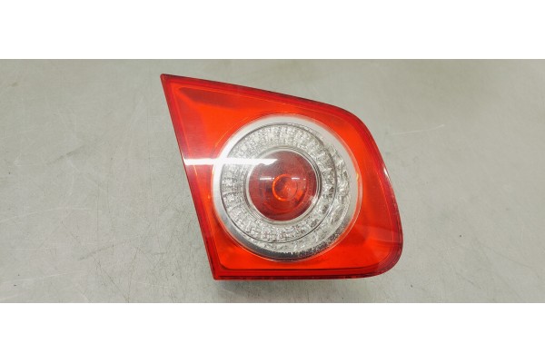 Recambio de piloto trasero izquierdo interior para volkswagen jetta (1k2) referencia OEM IAM 1K5945093  