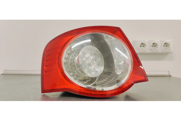 Recambio de piloto trasero izquierdo para volkswagen jetta (1k2) referencia OEM IAM 1K5945095G  