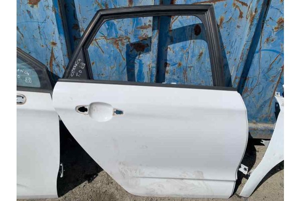 Recambio de puerta trasera derecha para citroen c4 lim. 1.6 hdi 92 fap referencia OEM IAM   