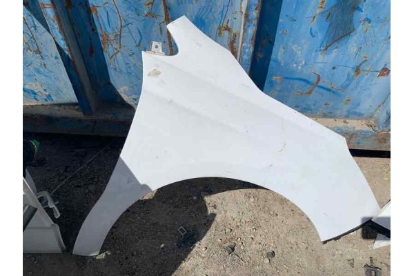 Recambio de aleta delantera derecha para citroen c4 lim. 1.6 hdi 92 fap referencia OEM IAM   