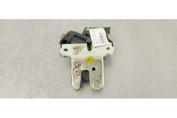 Recambio de cerradura maletero / porton para audi a4 avant (8e) 2.0 tdi 140 referencia OEM IAM 4F5827505D  