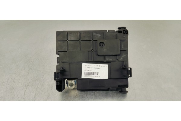 Recambio de caja reles / fusibles para citroen c4 lim. 1.6 hdi 92 fap referencia OEM IAM 9677987180  
