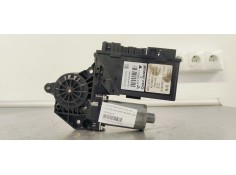 MOTOR ELEVALUNAS TRASERO IZQUIERDO 8E0959801E 