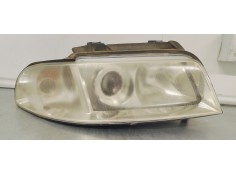 Recambio de faro derecho para audi a4 berlina (b5) 1.8 referencia OEM IAM 8D0941004AK  
