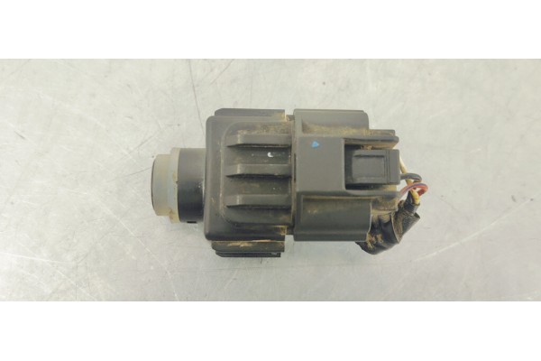 Recambio de sensor de aparcamiento para ssangyong rexton 2.2 xdi 180 fap referencia OEM IAM 8661036000  