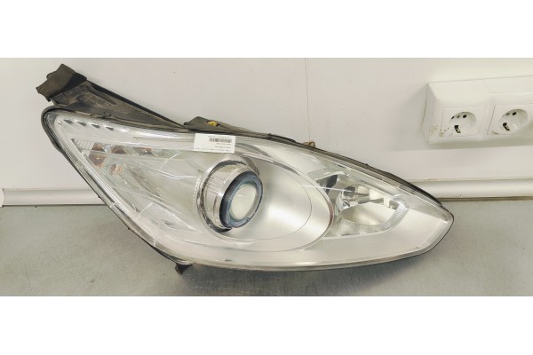 Recambio de faro derecho para ford grand c-max 2.0 tdci 140 fap referencia OEM IAM AM5113D154AE  