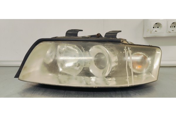 Recambio de faro izquierdo para audi a4 berlina (8e) 1.9 tdi (96kw) referencia OEM IAM 8E0941003F  