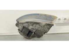 Recambio de faro derecho para audi a4 berlina (8e) 1.9 tdi (96kw) referencia OEM IAM 8E0941004F  