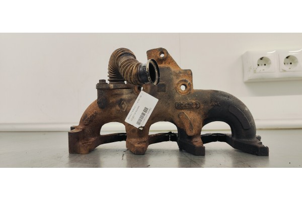 Recambio de colector escape para renault scenic iii 1.9 dci 130 referencia OEM IAM   