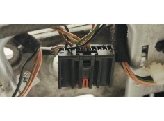 Recambio de volante para opel astra j lim. 1.6 cdti referencia OEM IAM 13351029  