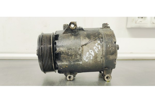 Recambio de compresor aire acondicionado para renault espace iv (jk0) grand espace expression referencia OEM IAM 8200067915  