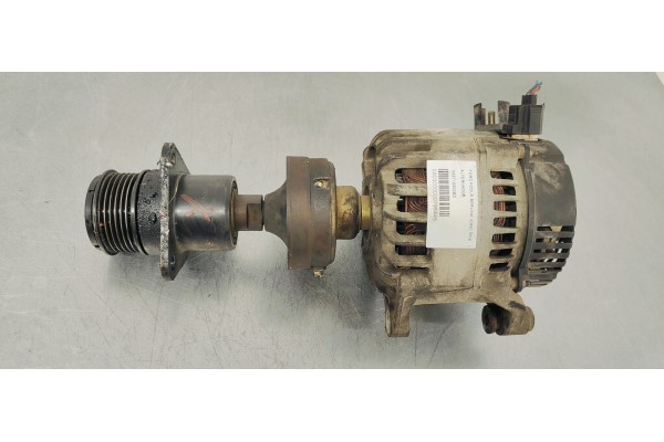 Recambio de alternador para ford focus berlina (cak) ghia referencia OEM IAM 1M5T10300BD  