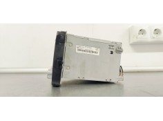 Recambio de sistema audio / radio cd para volkswagen passat berlina (3c2) 2.0 tdi 140 referencia OEM IAM 1K0035186AD  