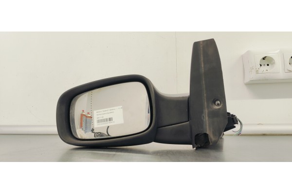 Recambio de retrovisor izquierdo para renault scenic ii emotion referencia OEM IAM E9011126  