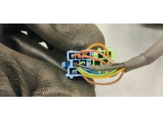 Recambio de sistema audio / radio cd para volkswagen passat berlina (3b3) 1.9tdi 130 4x4 referencia OEM IAM 3B7035110  