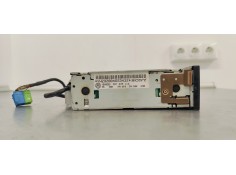 Recambio de sistema audio / radio cd para volkswagen passat berlina (3b3) 1.9tdi 130 4x4 referencia OEM IAM 3B7035110  