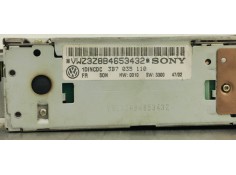 Recambio de sistema audio / radio cd para volkswagen passat berlina (3b3) 1.9tdi 130 4x4 referencia OEM IAM 3B7035110  