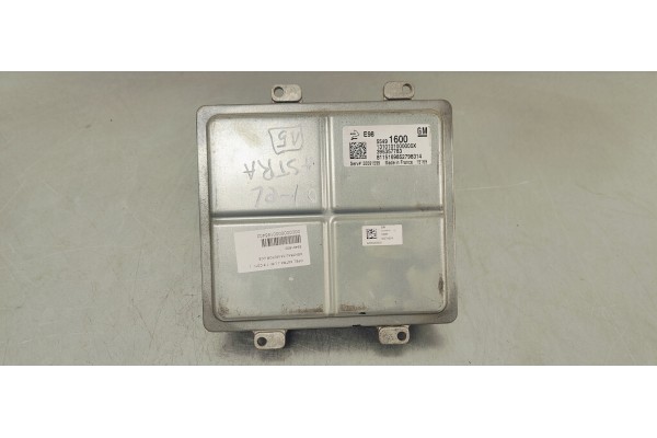 Recambio de centralita motor uce para opel astra j lim. 1.6 cdti referencia OEM IAM 55491600  