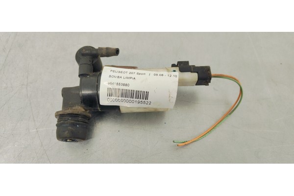 Recambio de bomba limpia para peugeot 207 sport referencia OEM IAM 9641553880  