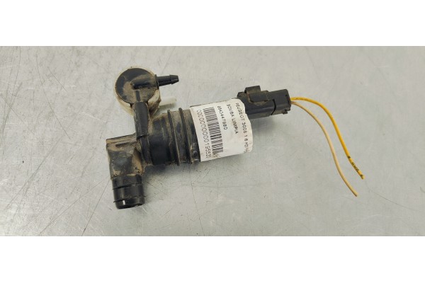 Recambio de bomba limpia para peugeot 3008 1.6 hdi 112 fap referencia OEM IAM 9643447980  