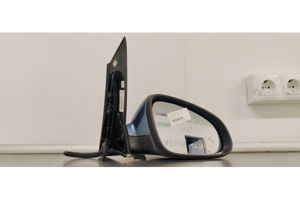 Recambio de retrovisor derecho para opel astra j lim. 1.6 cdti referencia OEM IAM E1021094  