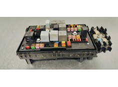 Recambio de caja reles / fusibles para opel astra j lim. 1.6 cdti referencia OEM IAM 13449210  