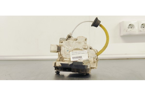 Recambio de cerradura puerta trasera izquierda para audi a4 berlina (8e) 2.0 tdi 16v (103kw) referencia OEM IAM   