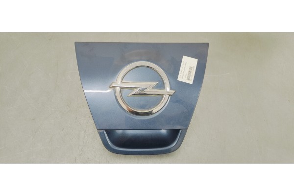 Recambio de maneta exterior porton para opel astra j lim. 1.6 cdti referencia OEM IAM 11320900  