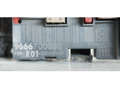 Recambio de caja reles / fusibles para citroen c4 picasso exclusive referencia OEM IAM 9666700080  