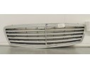 Recambio de rejilla delantera para mercedes-benz clase c (w203) berlina 220 cdi (203.006) referencia OEM IAM A2038800183  