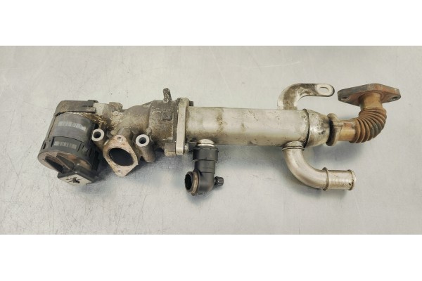 Recambio de enfriador egr para peugeot 407 st sport referencia OEM IAM 9645689780  