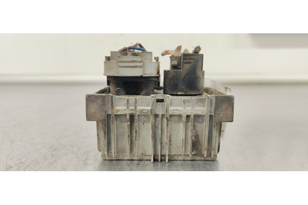 Recambio de caja precalentamiento para opel insignia berlina 2.0cdti 130 fap referencia OEM IAM 55574293  