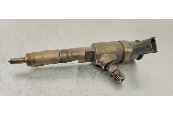Recambio de inyector para citroen c4 picasso 1.6 hdi 120 fap referencia OEM IAM 0445110566  